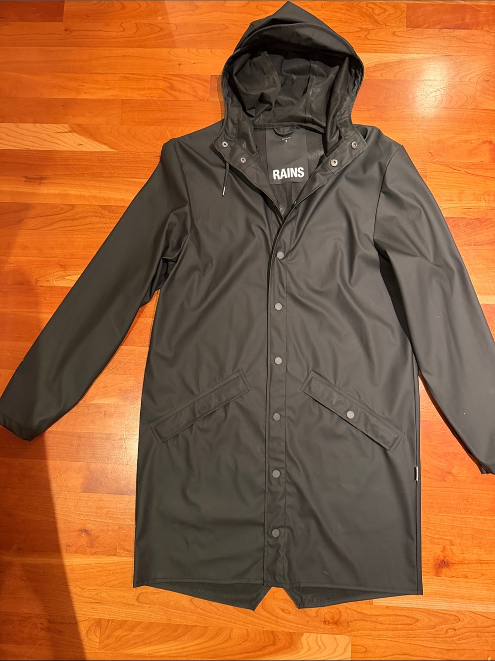 RAINS Black Waterproof Long Hooded Jacket Small Gorpcore Minimalist - Like New
